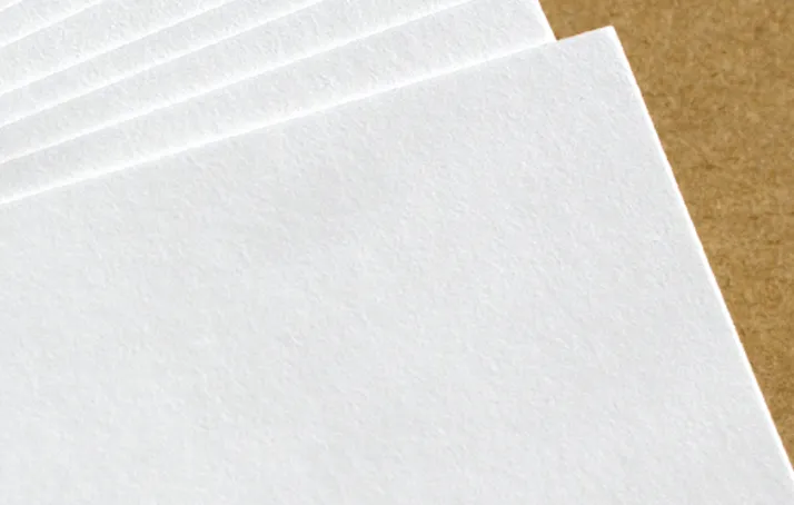 ヴァンヌーボスノーホワイト紙質