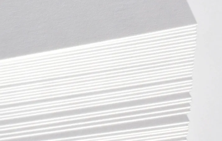 ヴァンヌーボスノーホワイト紙厚